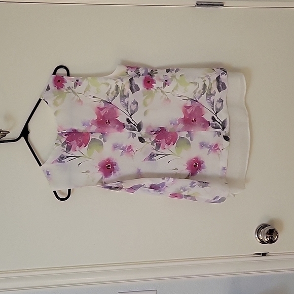 ROSE & OLIVE Fairycore Pink Floral Chiffon Sleeveless Layered Blouse - Picture 5 of 10